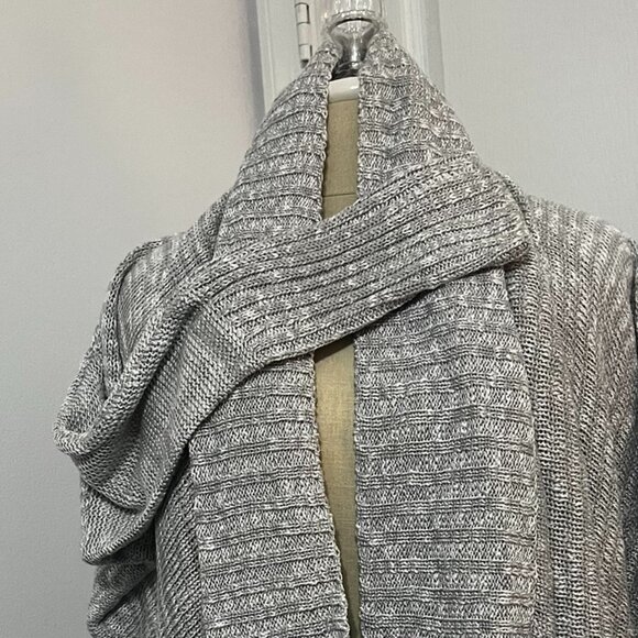 Lovestitch Wrap Cardigan NWT - One Size - Picture 2 of 6
